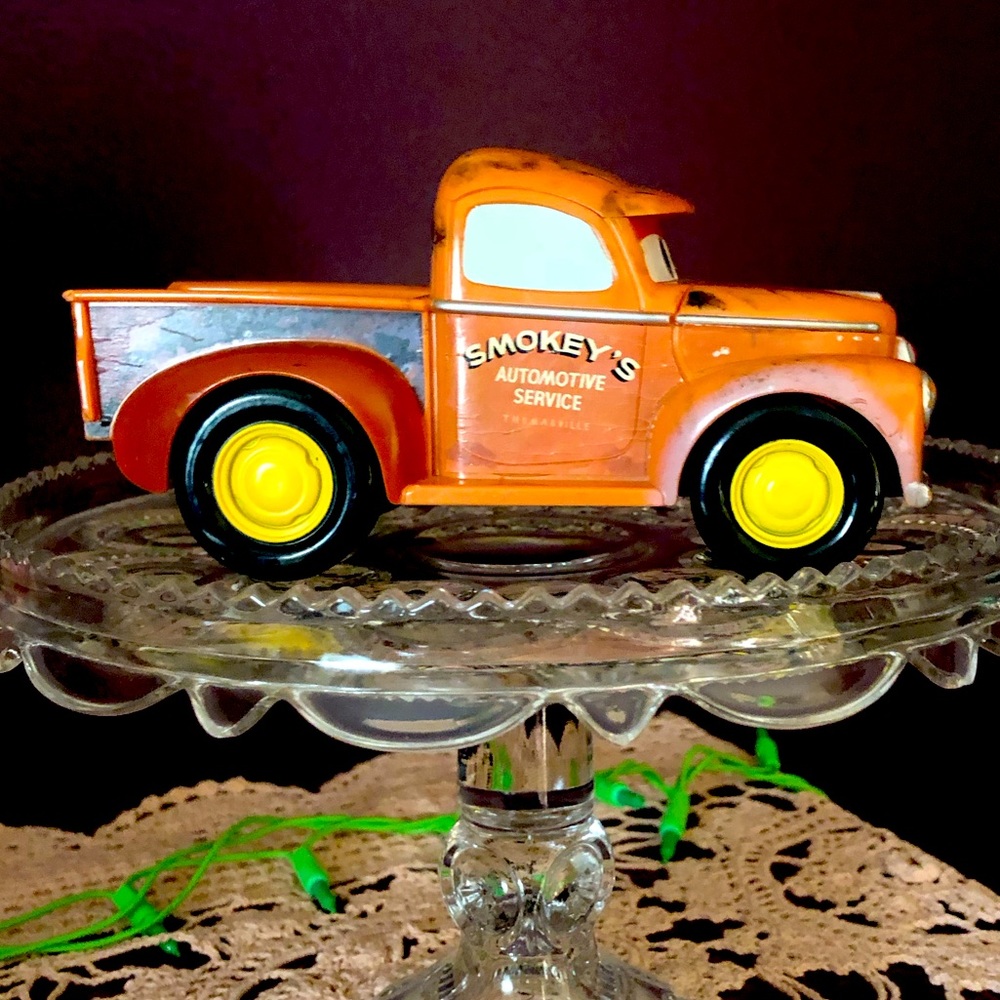 Disney Pixar Funny talkers Smokey pick up truck